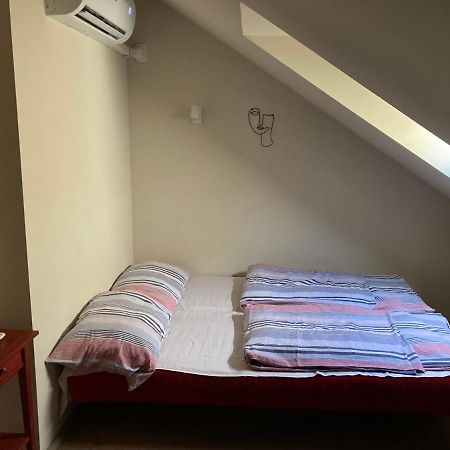 35 Vendégház Pécs Apartman Kültér fotó