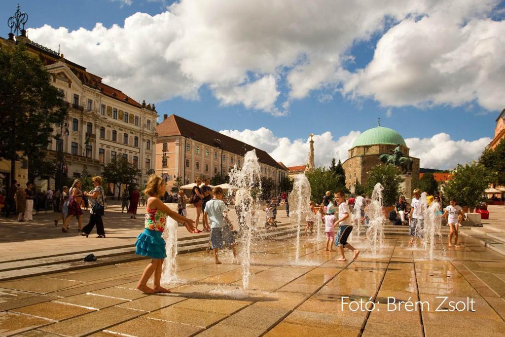 35 Vendégház Pécs Apartman Szoba fotó